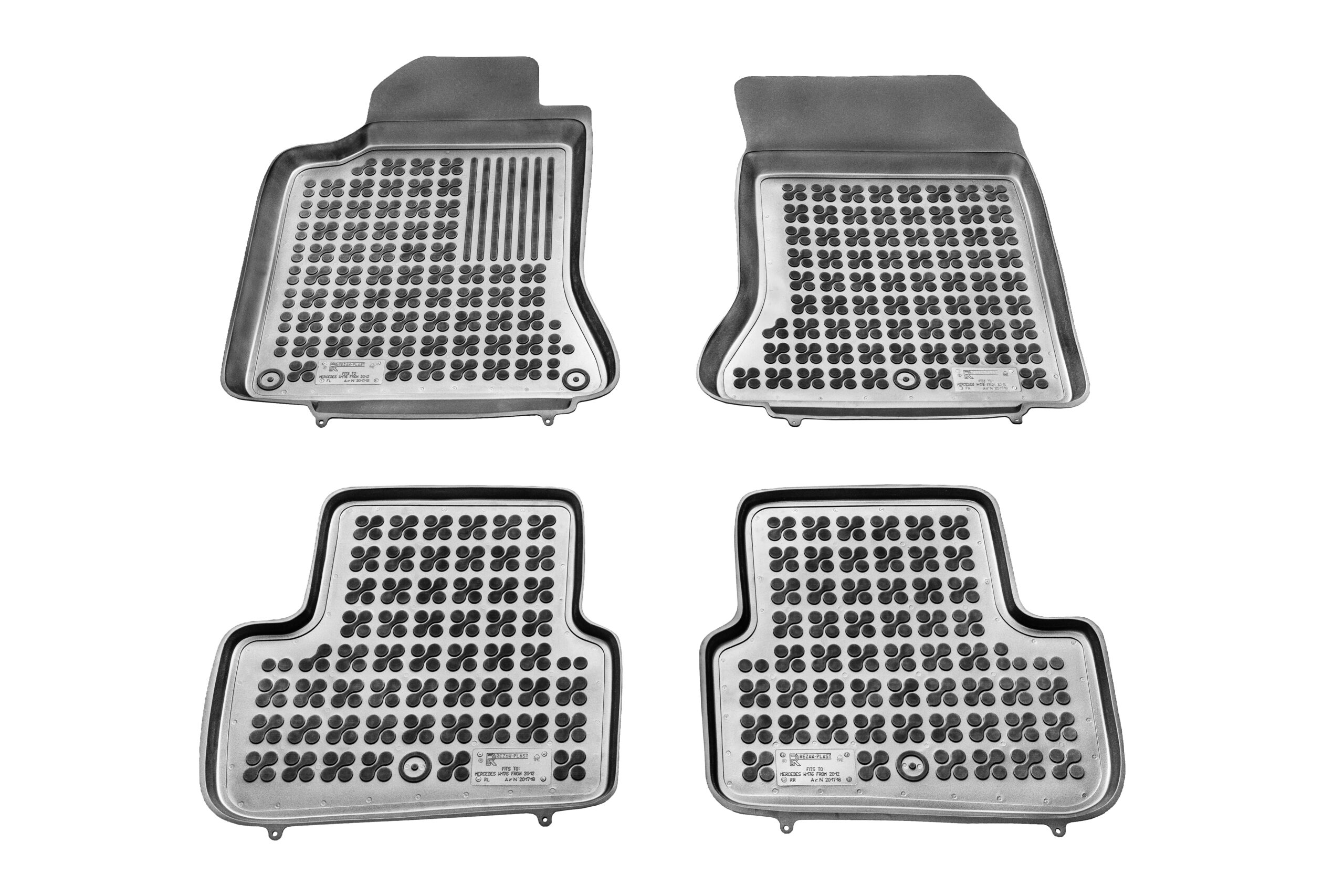 Modeliniai guminiai kilimėliai Infiniti Q30 (2015-2020)