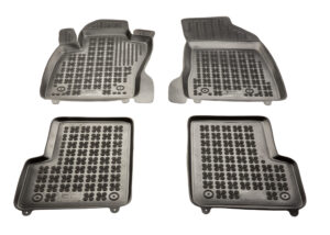 Modeliniai guminiai kilimėliai Jeep Renegade (2014➝)