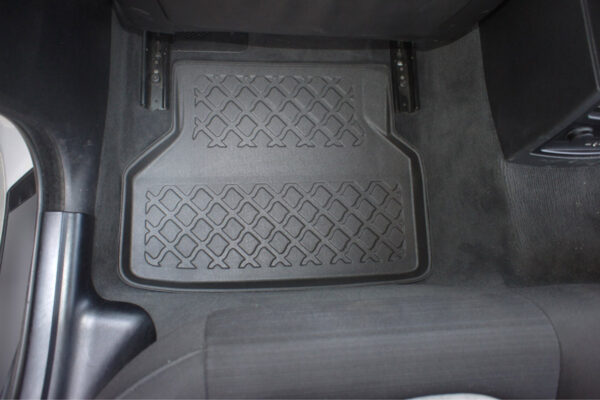 Guminiai kilimėliai BMW 5 serija E60/E61 (2003-2010) su borteliais - Image 4