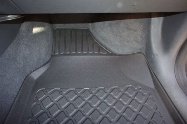 Guminiai kilimėliai Volkswagen Sharan I (1995-2010) 5 vietų su borteliais - Image 4