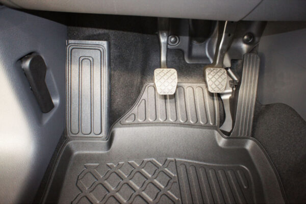Guminiai kilimėliai Volkswagen Touran I (2003-2015) 5 vietų su borteliais - Image 7