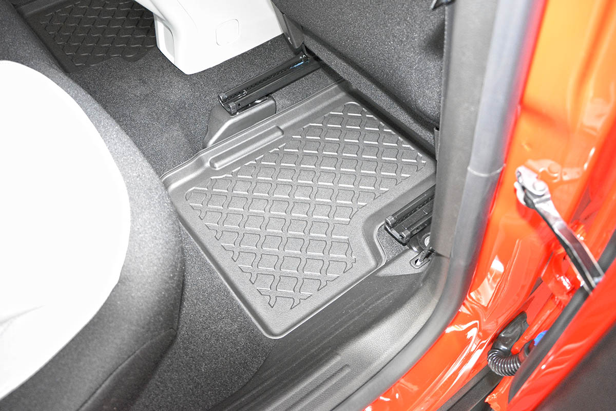 Guminiai kilimėliai Jeep Renegade 2014➝ su borteliais - Image 3