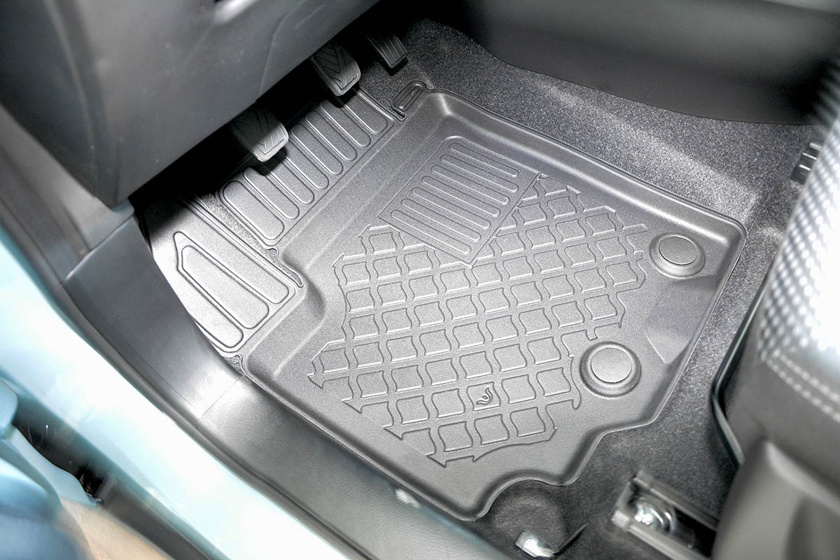 Guminiai kilimėliai Suzuki SX4 S-Cross (2013-2019) su borteliais - Image 5