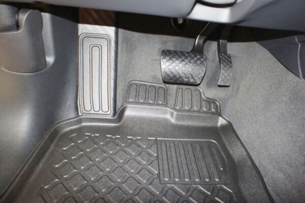 Guminiai kilimėliai Audi Q5 I (2008-2016) su borteliais - Image 7