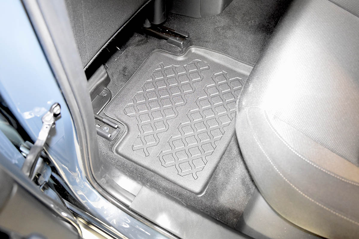 Guminiai kilimėliai Mazda CX-30 2019➝ su borteliais - Image 5