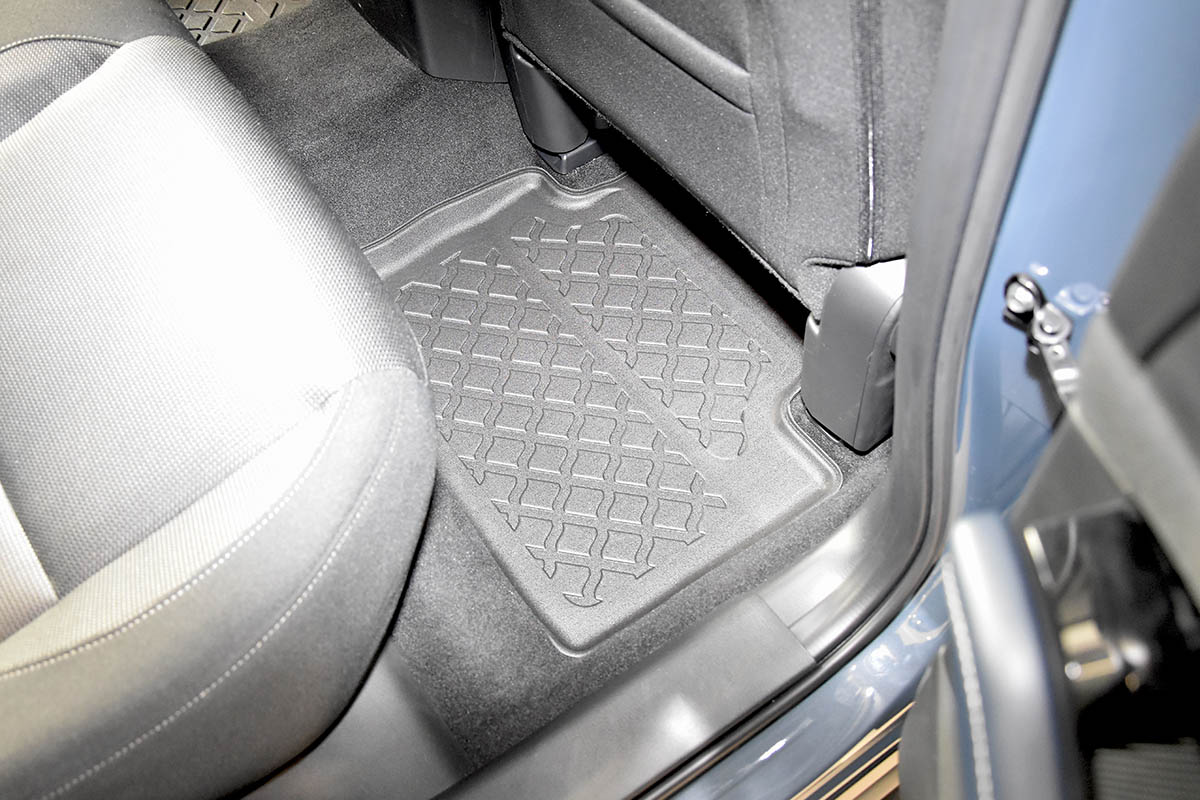 Guminiai kilimėliai Mazda CX-30 2019➝ su borteliais - Image 2