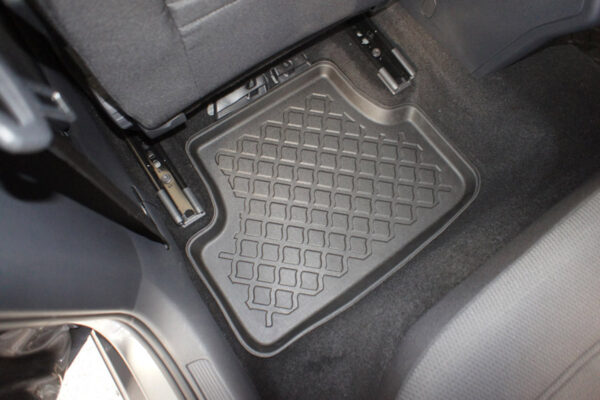 Guminiai kilimėliai Volkswagen Golf VII (2012-2020) su borteliais - Image 4