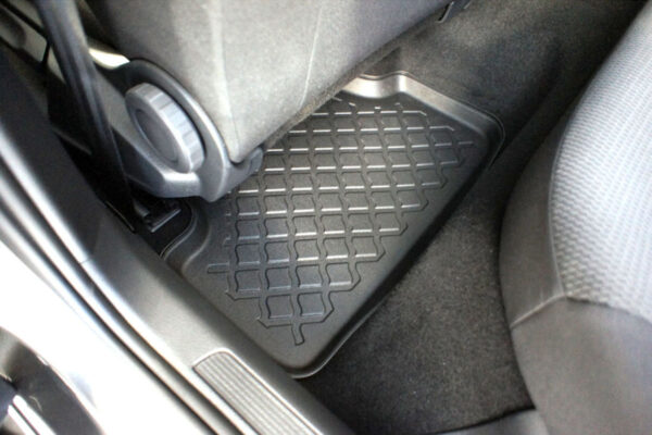 Guminiai kilimėliai Volkswagen Golf VII (2012-2020) su borteliais - Image 3