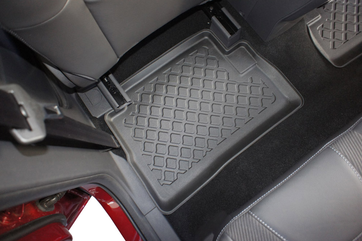 Guminiai kilimėliai Ford Kuga II (2013-2019) su borteliais - Image 3