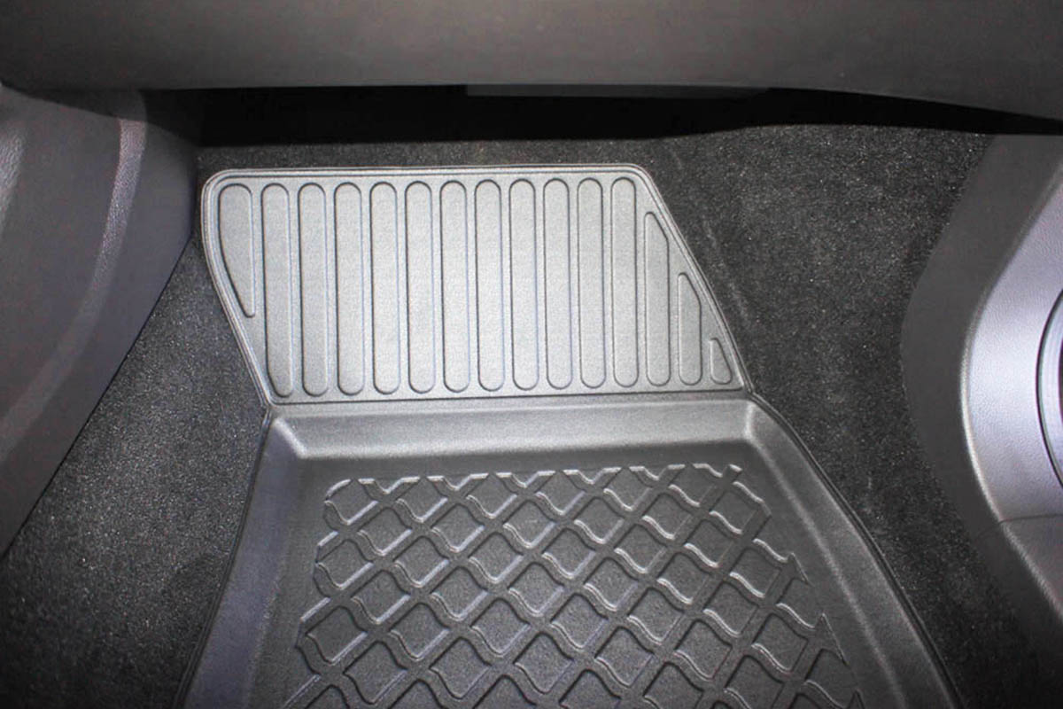 Guminiai kilimėliai Ford Mondeo MK5 2015-2022 su borteliais - Image 5