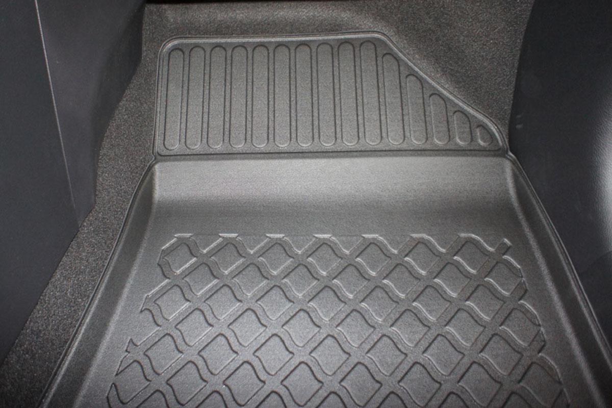 Guminiai kilimėliai Kia Carens IV (2013-2019) 5 vietų su borteliais - Image 4