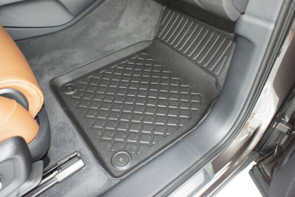 Guminiai kilimėliai Audi Q7 II 2015-2025 5 vietų su borteliais - Image 7