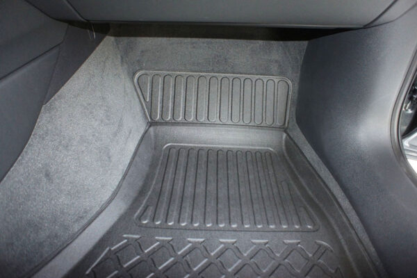 Guminiai kilimėliai Audi A4 B9 2015➝ su borteliais - Image 5