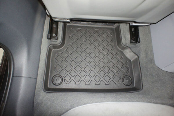 Guminiai kilimėliai Audi A4 B9 2015➝ su borteliais - Image 4