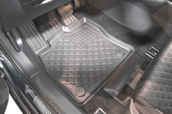 Guminiai kilimėliai Škoda Superb III 2015- su borteliais - Image 7