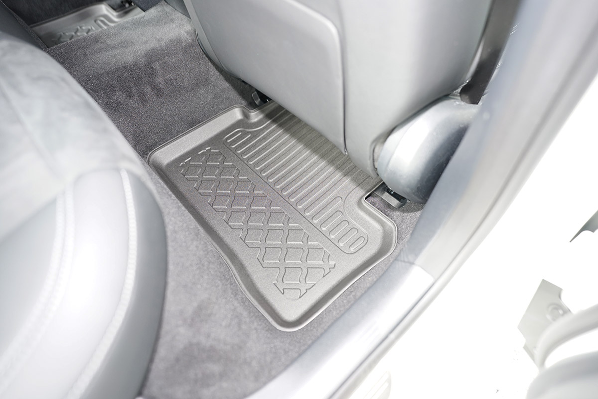 Guminiai kilimėliai Mercedes E-klasė W213 2016➝ su borteliais - Image 2