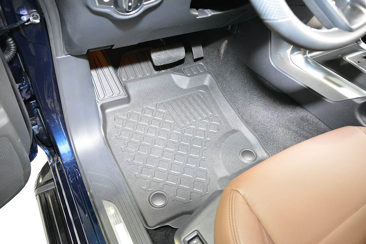 Guminiai kilimėliai Mercedes X-klasė W470 (2017-2020) su borteliais - Image 7