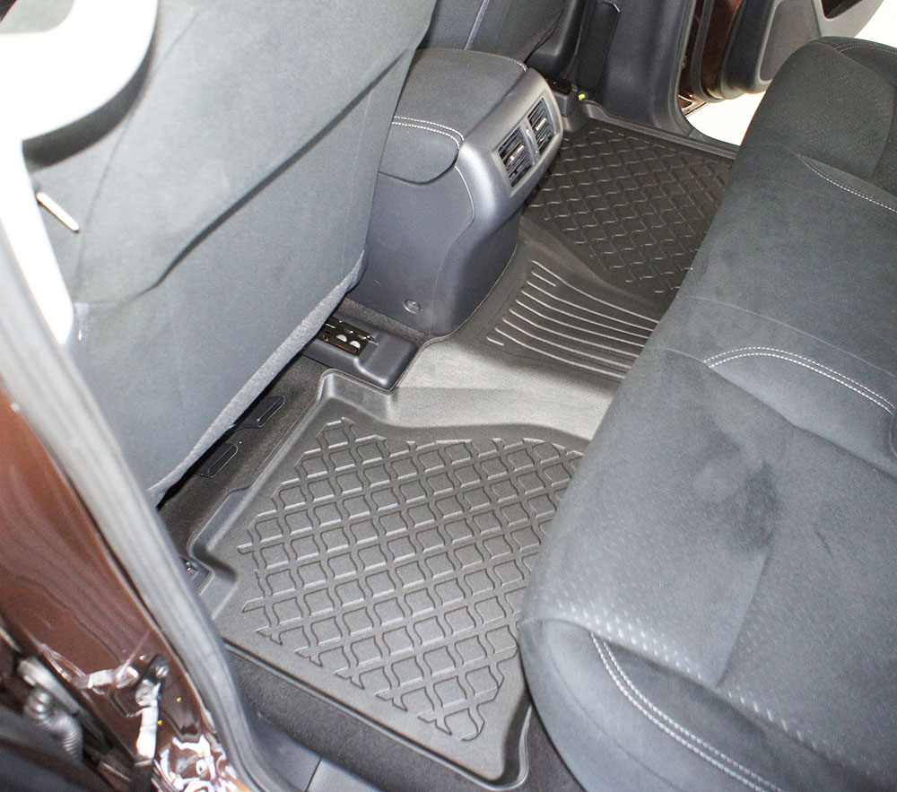 Guminiai kilimėliai Mercedes X-klasė W470 (2017-2020) su borteliais - Image 4