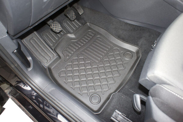 Guminiai kilimėliai Volkswagen Golf Sportsvan (2014-2020) su borteliais - Image 8