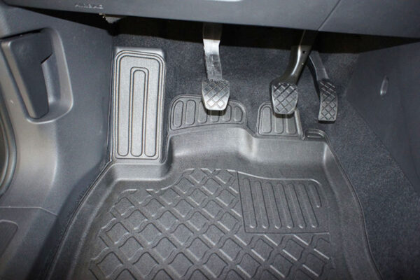 Guminiai kilimėliai Volkswagen Touran II (2015➝) 5 vietų su borteliais - Image 7