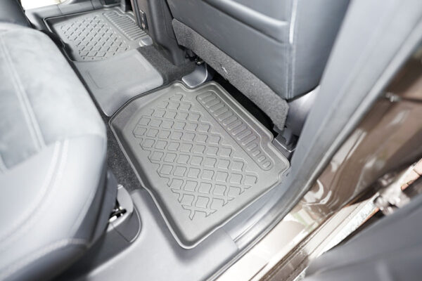Guminiai kilimėliai Mitsubishi Outlander III 2012➝ PHEV su borteliais - Image 2