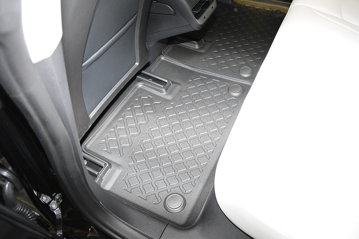 Guminiai kilimėliai Tesla Model 3 2017➝ su borteliais - Image 6