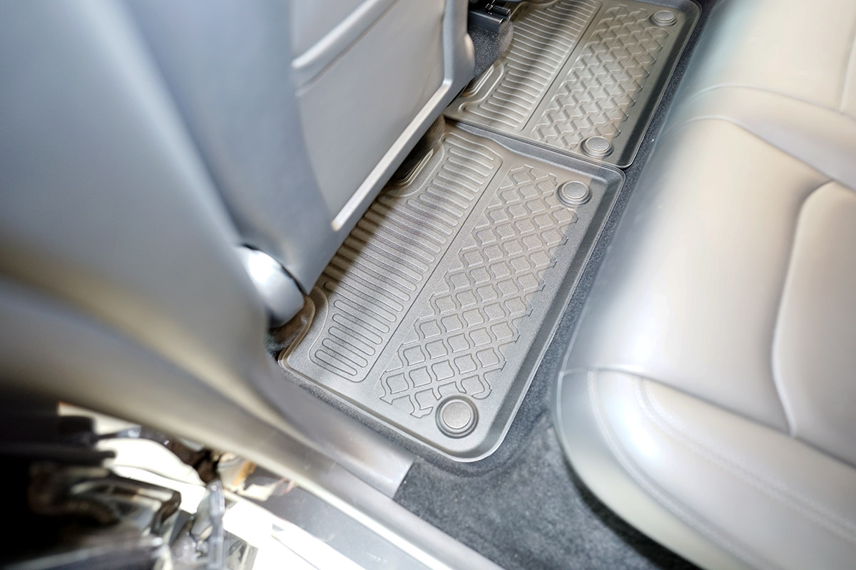 Guminiai kilimėliai Tesla Model Y 2020➝ su borteliais - Image 7