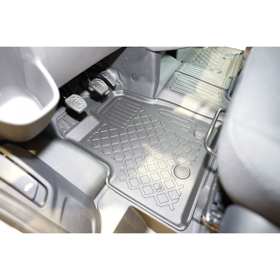 Guminiai kilimėliai FORD Transit 2012-2025 2 vietų, Su mechanine pav. dėže, - Image 3