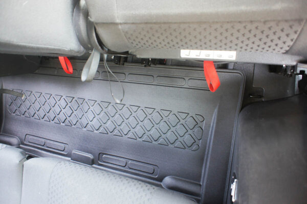 Guminiai kilimėliai Volkswagen Touran I (2003-2015) 3 eilė su borteliais - Image 2
