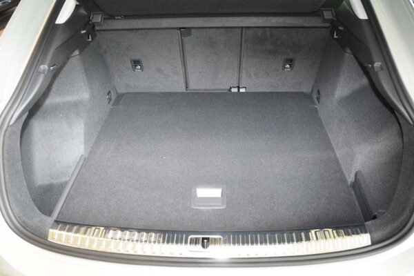 Modelinis bagažinės kilimėlis Audi Q3 Sportback (2019➝) paaukštintais kraštais - Image 6