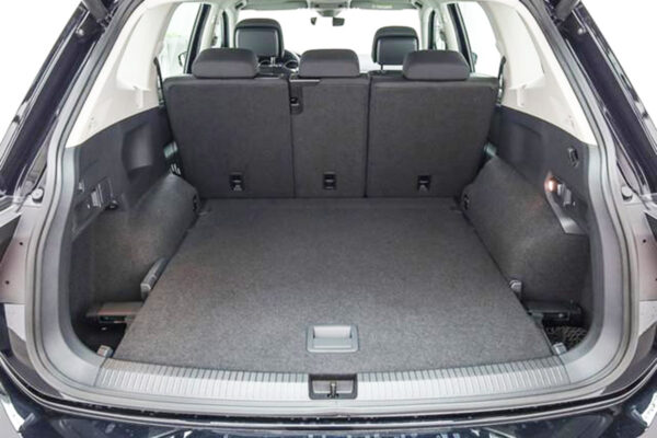 Modelinis bagažinės kilimėlis Volkswagen Tiguan Allspace (2017➝) paaukštintais kraštais - Image 6
