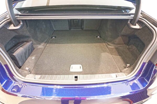 Modeliniai guminiai kilimėliai BMW 7 Long (G12)(G11) (2016-2022) Plug-in Hybrid su borteliais - Image 6
