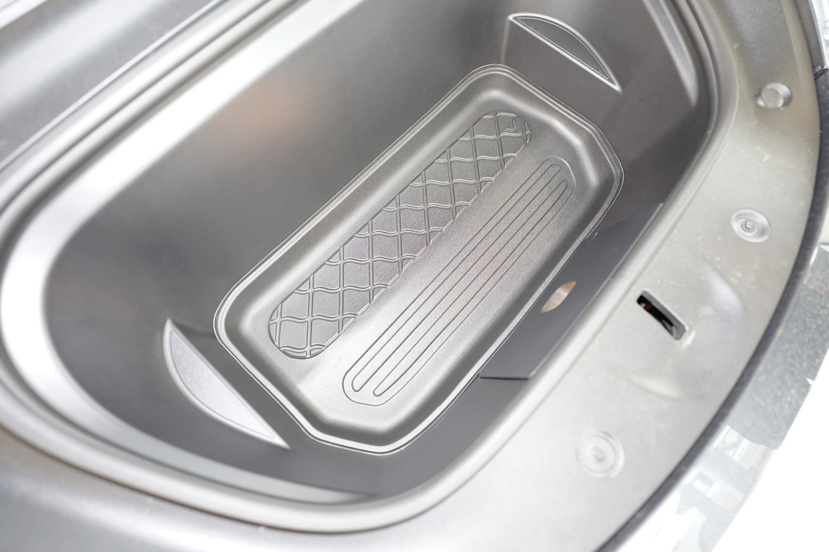 Modelinis bagažinės kilimėlis Tesla Model Y (2020➝) priekinis paaukštintais kraštais - Image 5