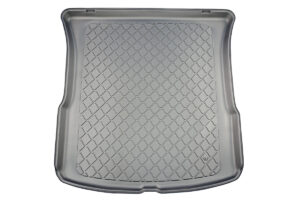 Modelinis bagažinės kilimėlis Tesla Model Y (2020➝) galinis paaukštintais kraštais