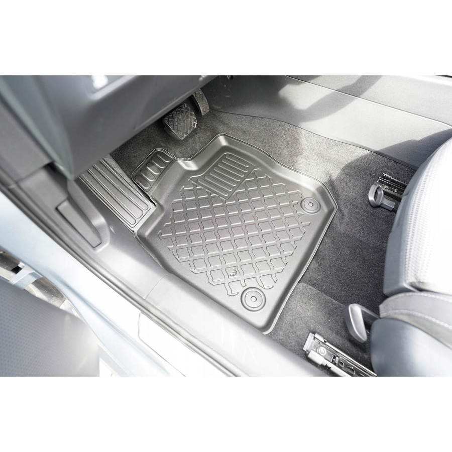 Modeliniai guminiai kilimėliai Škoda Superb IV (2024➝) Universalas su borteliais - Image 2